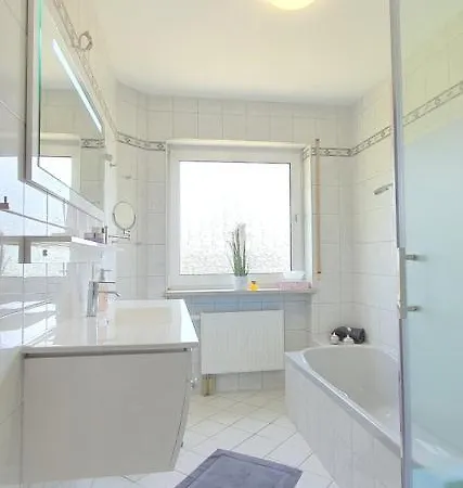 Moderne Ferienwohnung Mit Eigenem Garten Und Traumhaften Blick Wilhelmsthal Extérieur photo