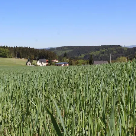 Moderne Ferienwohnung Mit Eigenem Garten Und Traumhaften Blick Wilhelmsthal Extérieur photo