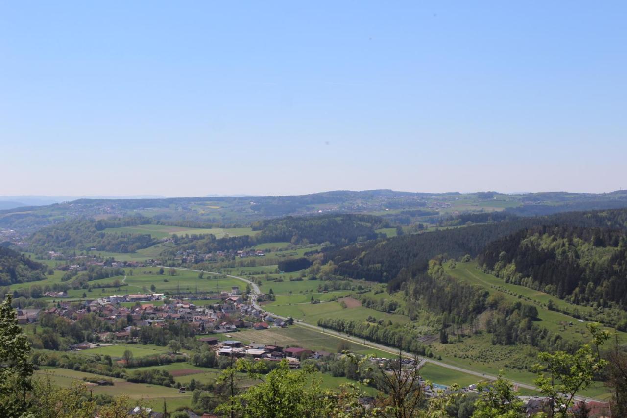 Moderne Mit Eigenem Garten Und Traumhaften Blick Wilhelmsthal