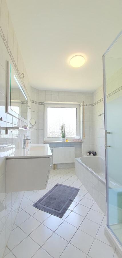 Moderne Mit Eigenem Garten Und Traumhaften Blick Appartement