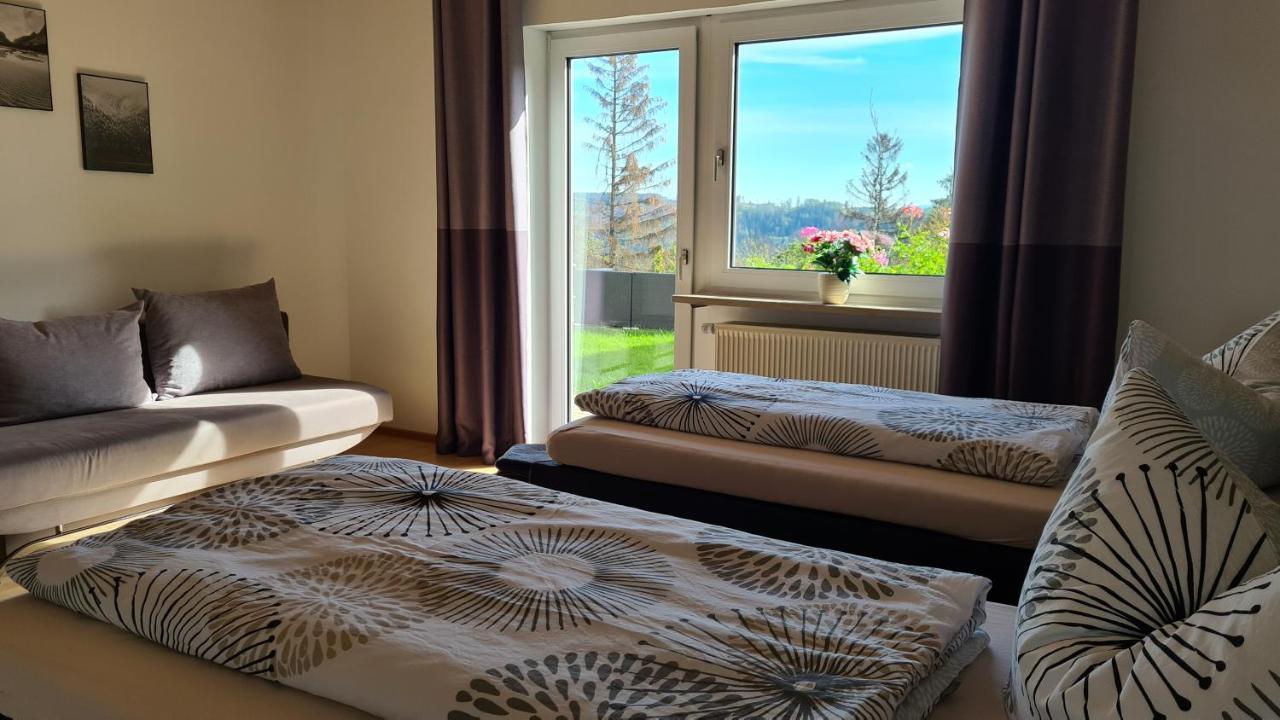 Moderne Mit Eigenem Garten Und Traumhaften Blick Appartement